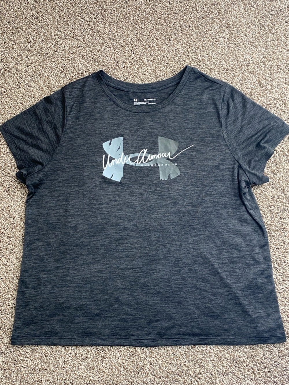 UA Women’s Loose Heatgear Dark Charcoal Heather Short Sleeve Logo Tee - 1X